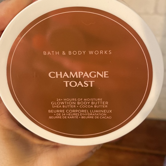 New Champagne Toast 2 Glowtion Body Butter - Picture 3 of 5